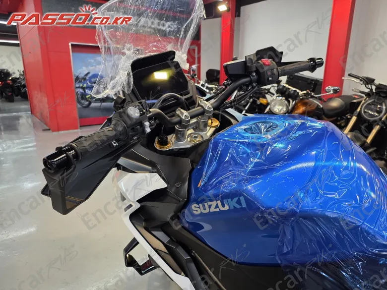 Suzuki Gsx S 1000 Gx - фото 3
