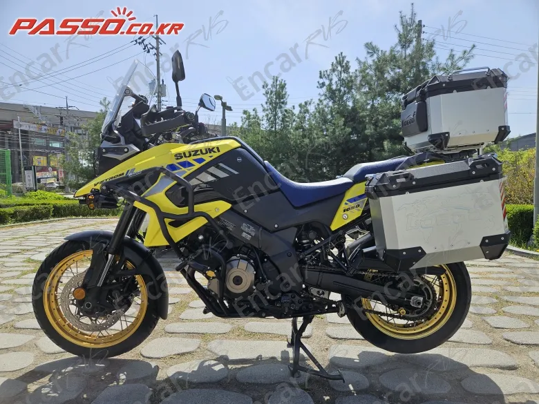 Suzuki V Strom 1050 Xt - фото 1