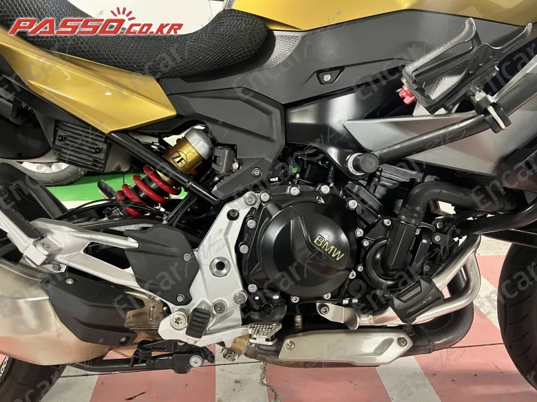BMW F 900 XR - фото 4