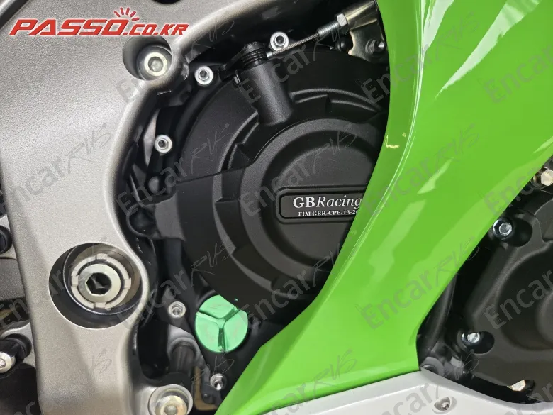 Kawasaki Zx 10 R Abs - фото 4