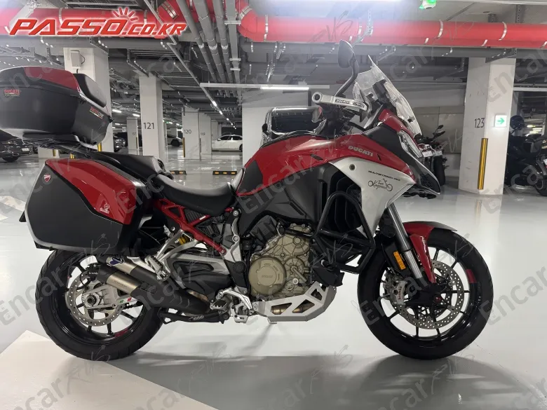 Ducati Multistrada V4 S - фото 0