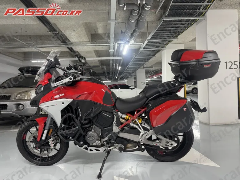 Ducati Multistrada V4 S - фото 1