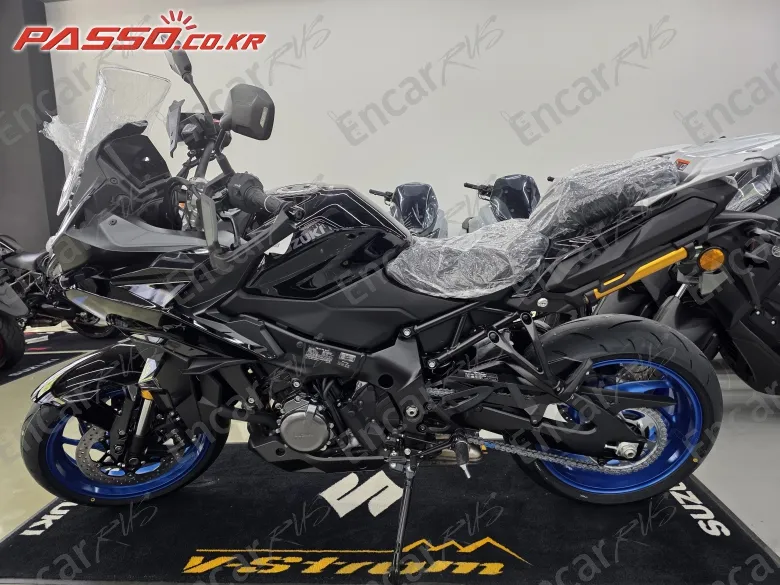 Suzuki Gsx S 1000 Gx - фото 1