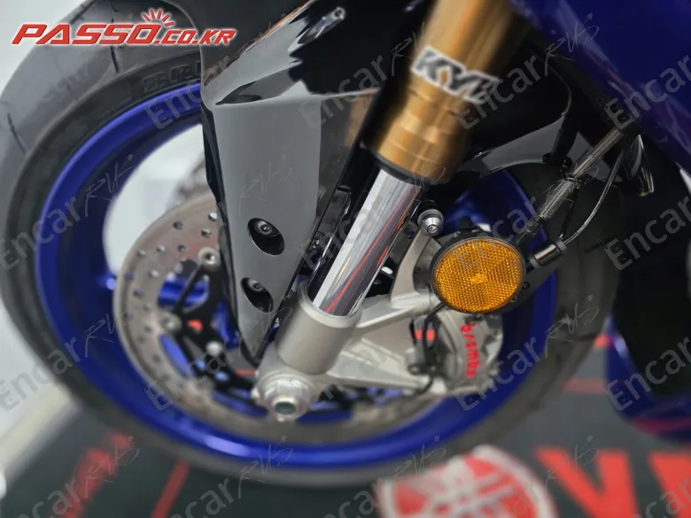 Yamaha Yzf R9 - фото 2