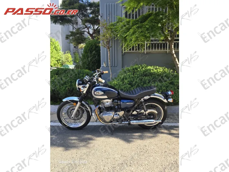 Kawasaki W 800 - фото 1