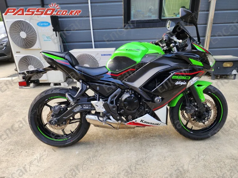 Kawasaki Ninja 650 Abs - фото 0
