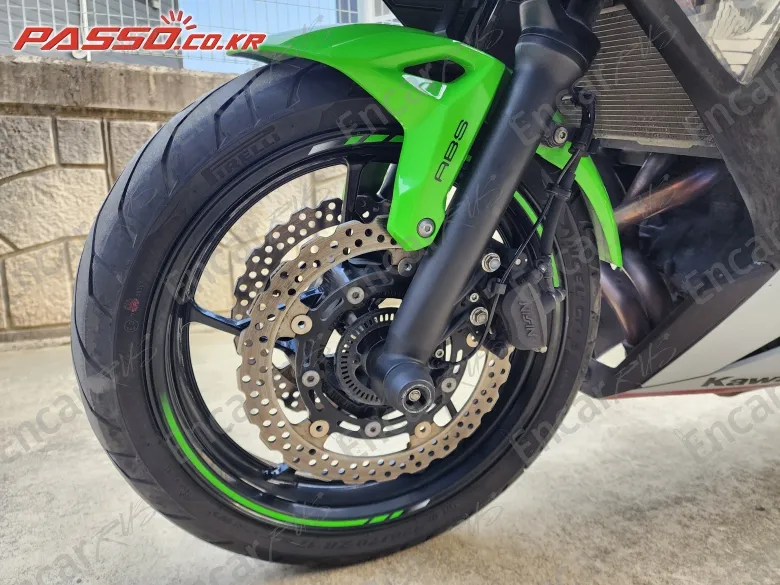 Kawasaki Ninja 650 Abs - фото 5