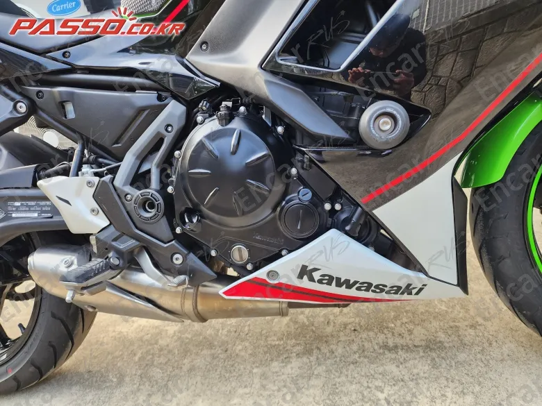 Kawasaki Ninja 650 Abs - фото 6