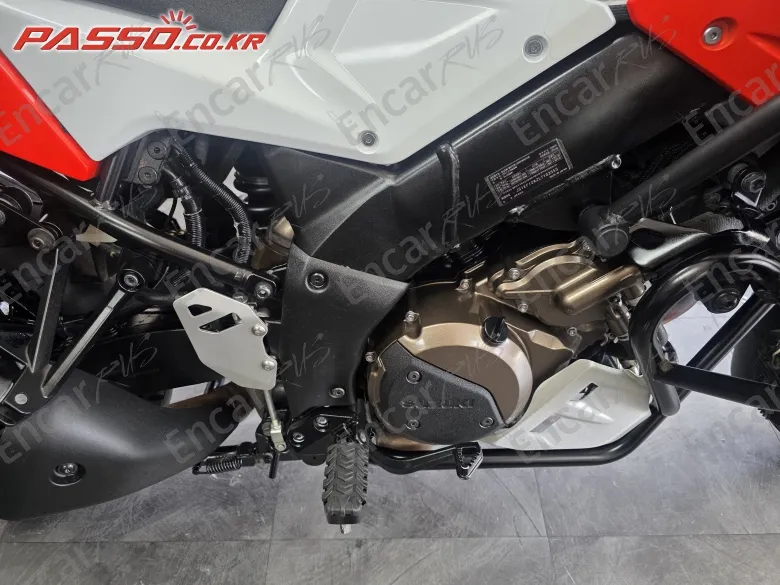 Suzuki V Strom 1050 Xt - фото 4