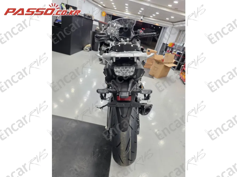 Suzuki Gsx S 1000 Gx - фото 2
