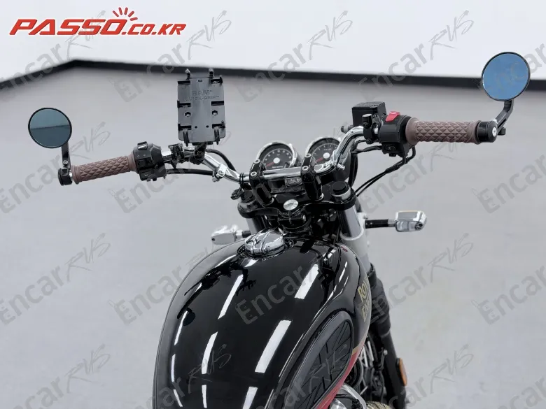 Royal Enfield Interceptor 650 - фото 3