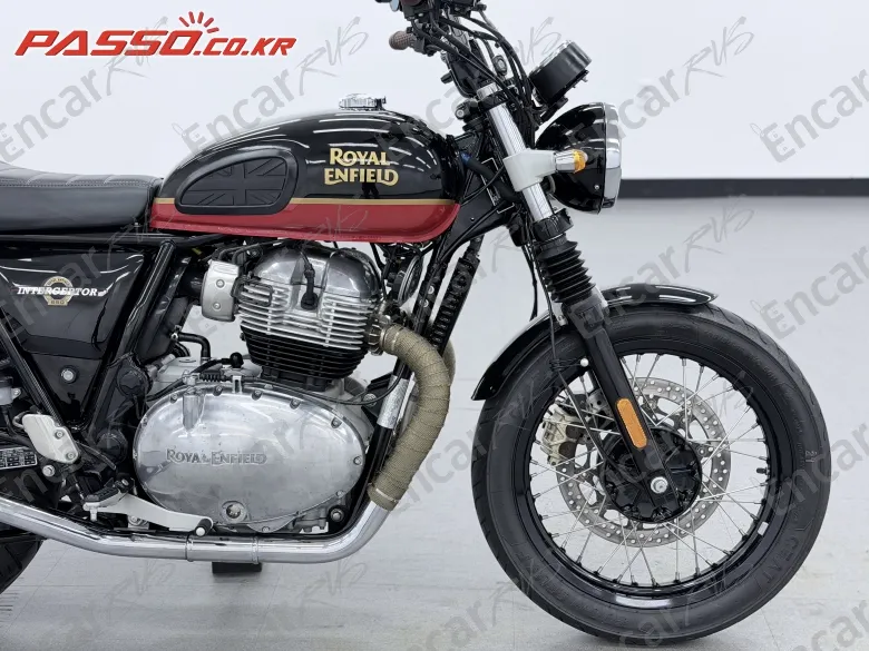 Royal Enfield Interceptor 650 - фото 4