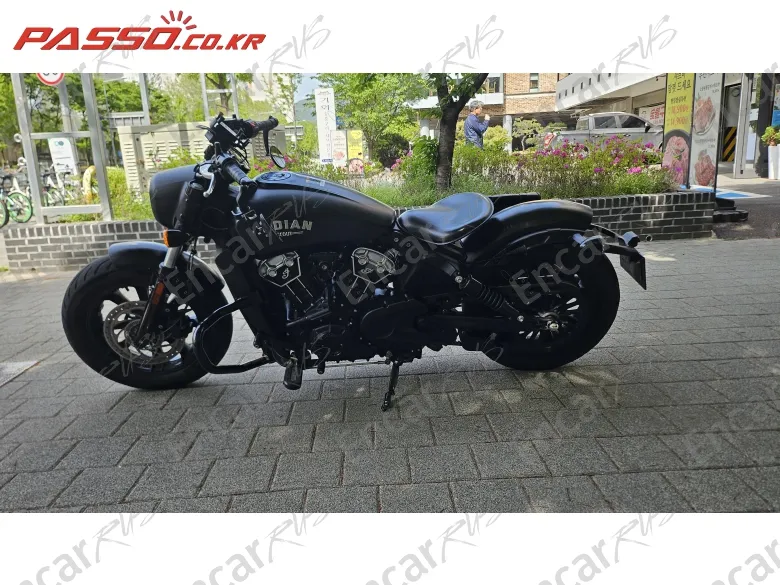 Indian Scout Bobber - фото 1
