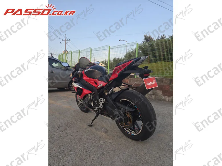 BMW S 1000 RR - фото 2
