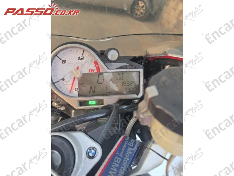BMW S 1000 RR - фото 6