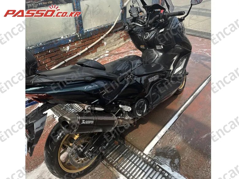 YAMAHA T MAX 560 - фото 0