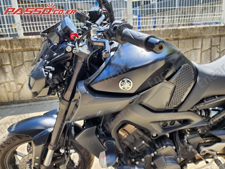 Yamaha Mt 09 - фото 1