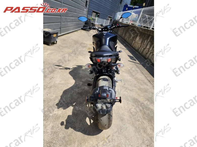 Yamaha Mt 09 - фото 2