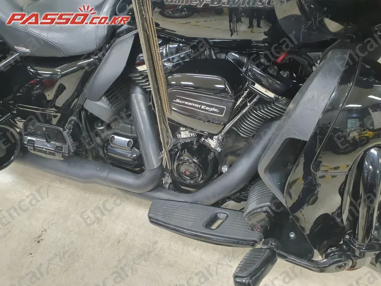 Harley-Davidson Road Glide Limited - фото 4