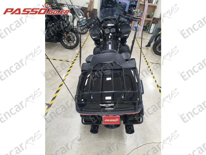 Harley-Davidson Road Glide Limited - фото 6