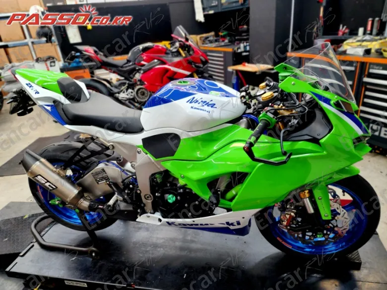 Kawasaki Zx 6 R - фото 0