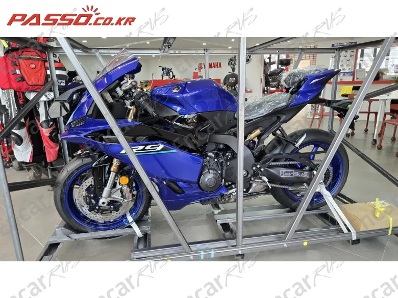 Yamaha Yzf R9 - фото 1