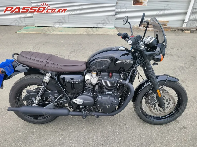 Triumph Bonneville T120 Black - фото 0