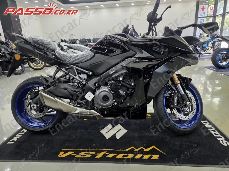 SUZUKI GSX S 1000 GT - фото 0