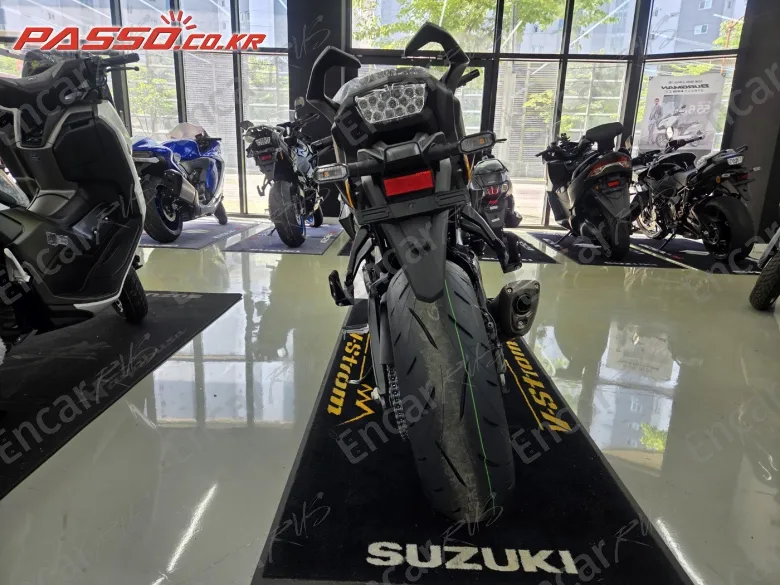 SUZUKI GSX S 1000 GT - фото 2