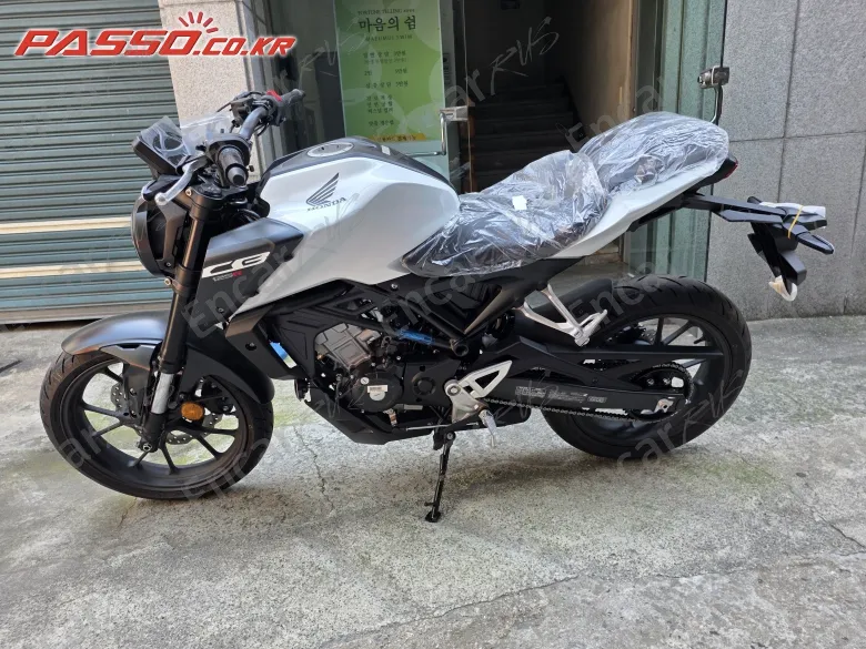 Honda Cb 125 R - фото 1
