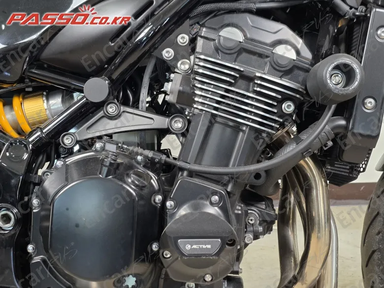 Kawasaki Z 900 Rs Se Abs - фото 4
