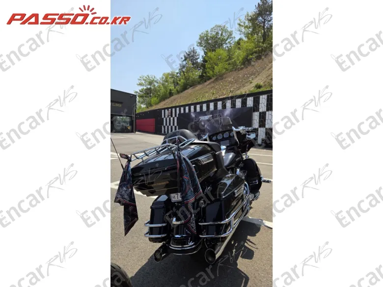 HARLEY-DAVIDSON ULTRA LIMITED LOW - фото 2