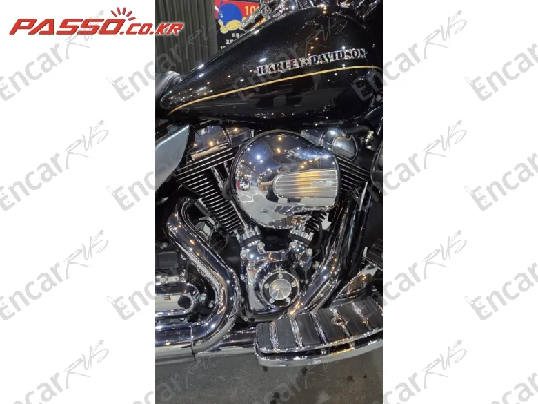 HARLEY-DAVIDSON ULTRA LIMITED LOW - фото 4