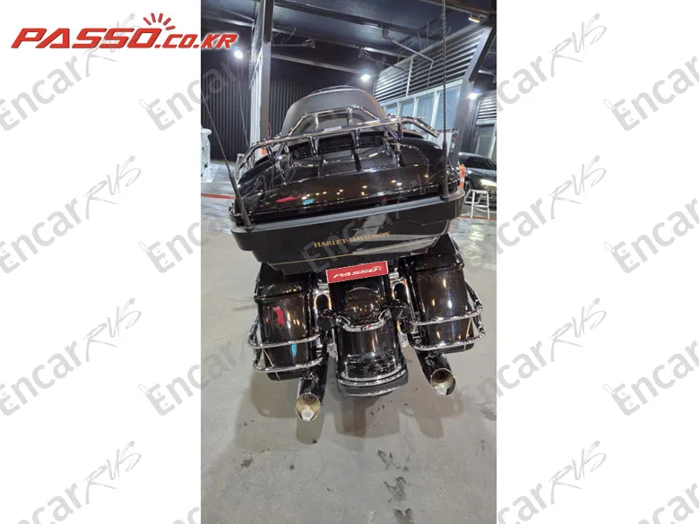 HARLEY-DAVIDSON ULTRA LIMITED LOW - фото 6