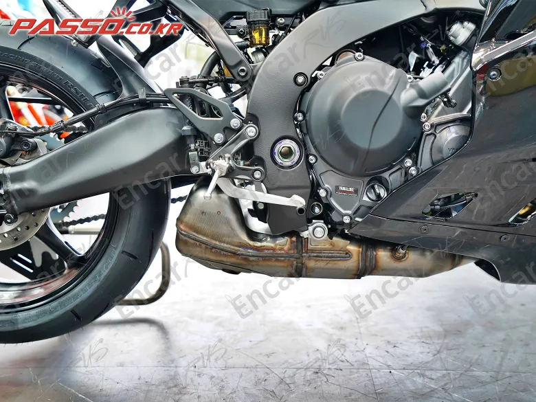 Yamaha Yzf R9 - фото 6