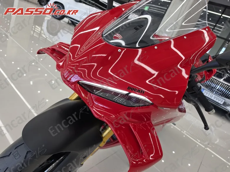 Ducati Panigale V4 S - фото 4