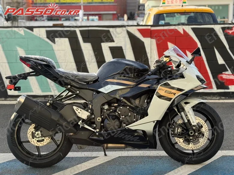 Kawasaki Zx 6 R - фото 0
