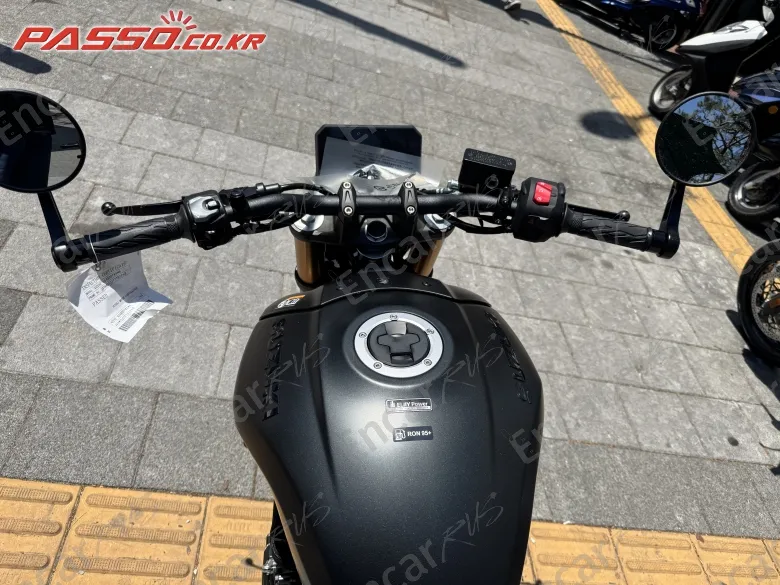 Suzuki Gsx 8 T - фото 3