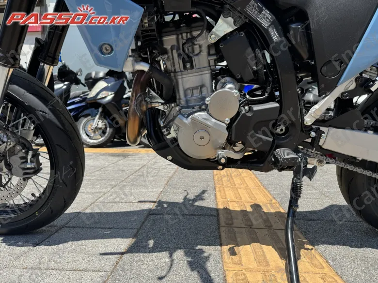 Suzuki Dr Z 400 Sm - фото 4