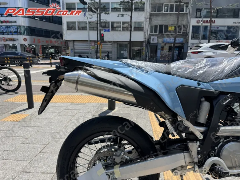Suzuki Dr Z 400 Sm - фото 6