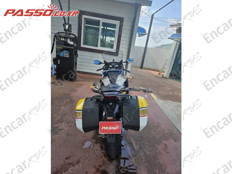 HONDA VFR 1200F FD - фото 2