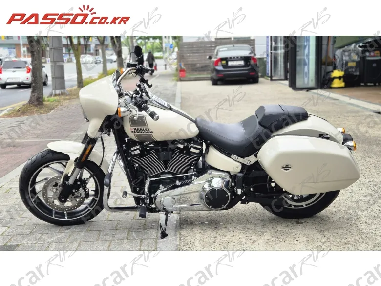 Harley-Davidson Sport Glide - фото 1