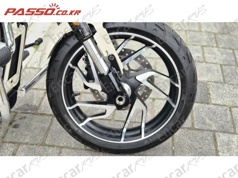 Harley-Davidson Sport Glide - фото 5