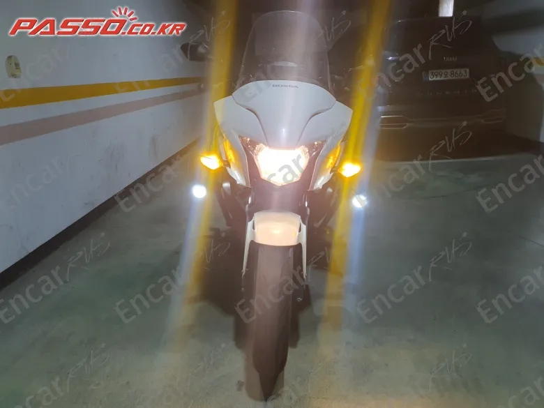 Honda Ctx 700 - фото 4