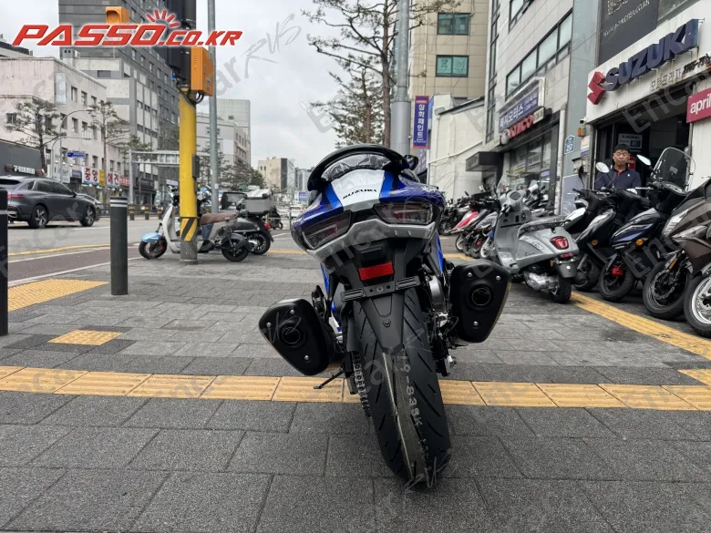 SUZUKI GSX R 1300 HAYABUSA - фото 2