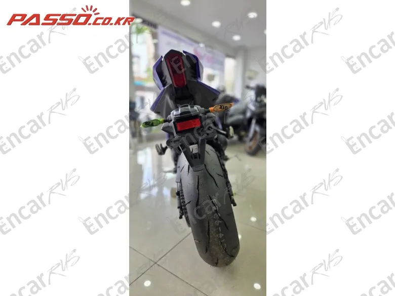 Yamaha Yzf R9 - фото 2