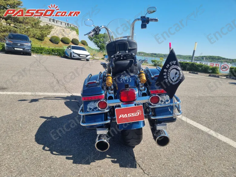 HARLEY-DAVIDSON FLHR - фото 2