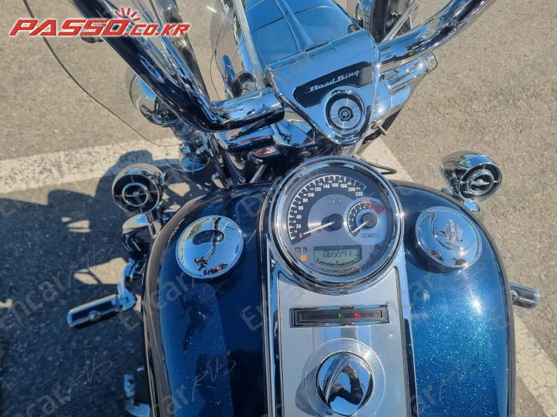 HARLEY-DAVIDSON FLHR - фото 3