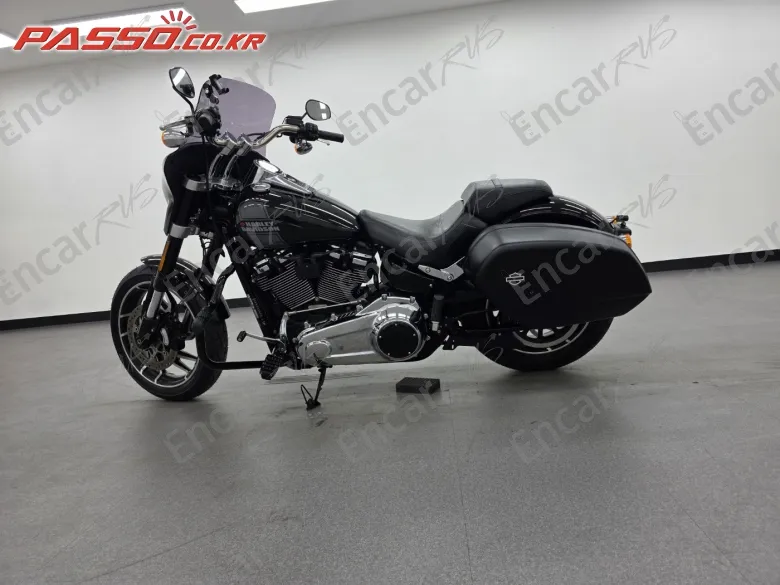 Harley-Davidson Sport Glide - фото 1