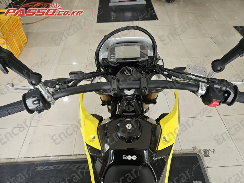 Suzuki Dr Z 4 S - фото 3